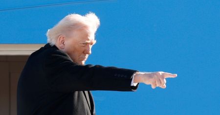 Трамп заявив, що жителі Гренландії “будуть у захваті” від ідеї приєднання до США