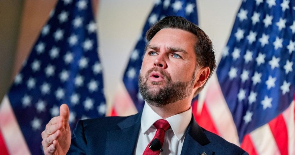 Венс розповів, навіщо нафтовий танкер прикидався російським