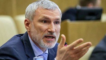 У Держдумі РФ погрожують «потопити пару американських катерів»