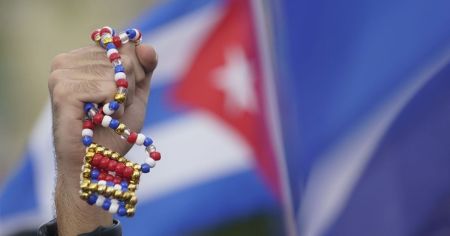 США розглядають повну морську блокаду постачання нафти до Куби