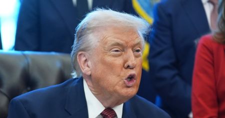 Мир для галочки: чому Трамп тисне на Україну та ігнорує деталі війни