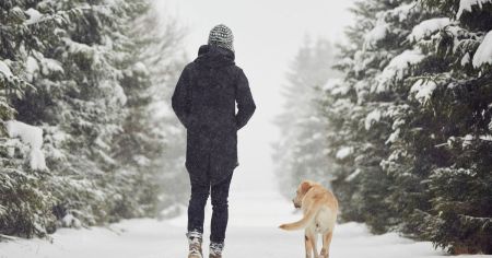Як правильно одягатися у холод, щоб не змерзнути: поради від прикордонників