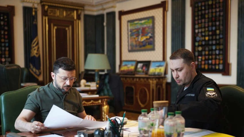 Зеленський вирішив «звʼязати руки» конкуренту: що ховається за призначенням Буданова в ОП