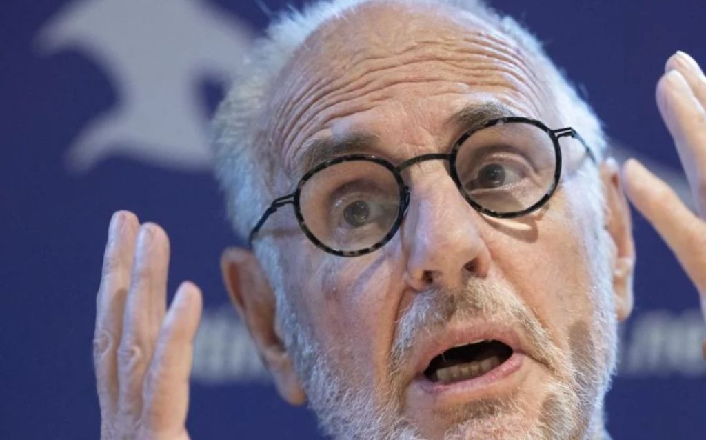 “Доктор Смерть” Нічке створив “капсулу самогубця” для пар: як вона працює