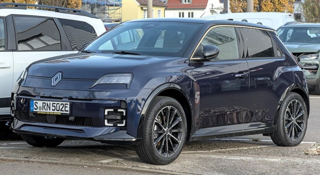 Безперечний лідер: експерти назвали найкращий компактний автомобіль у світі