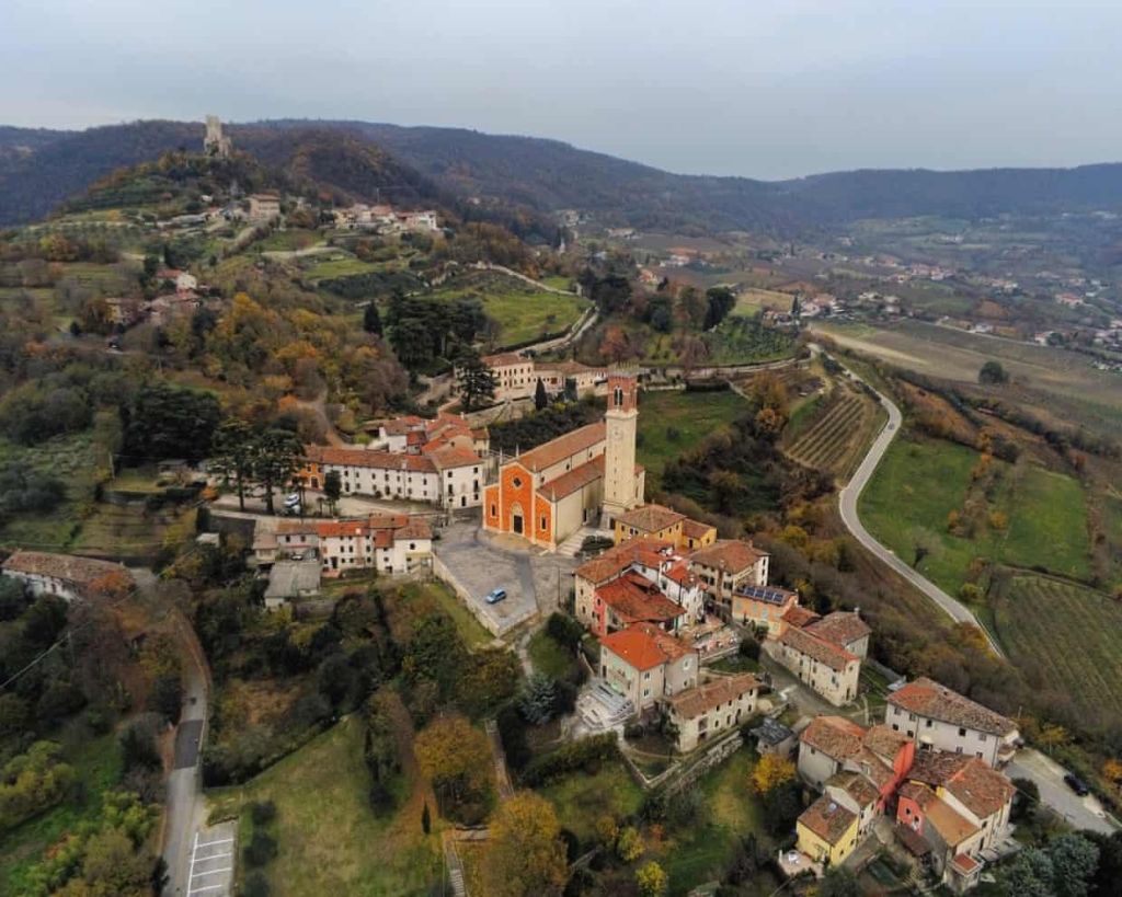 Робота мрії чи «смердюча» місія: італійське містечко офіційно наймає професійних «нюхачів»