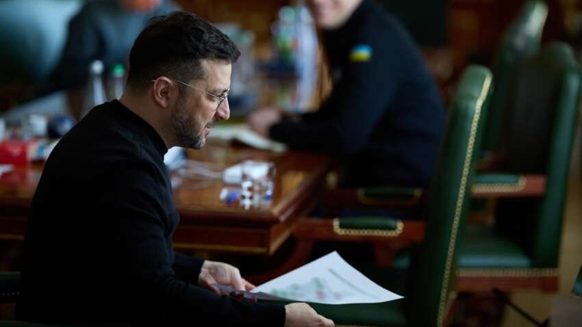 Полювання на Зеленського: російські кілери оселилися під вікнами ОП для ліквідації глави держави