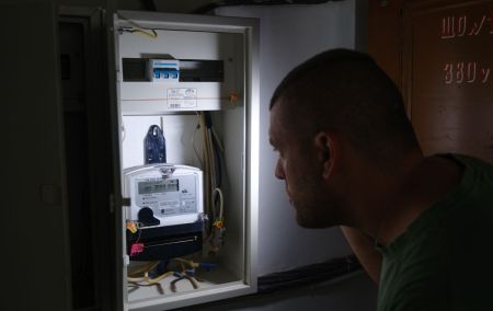 Як прості побутові звички непомітно крадуть у кожного українця до 10 000 гривень на рік