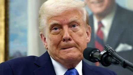 «Лічені тижні»: Трамп зробив несподівану заяву про війну з Іраном
