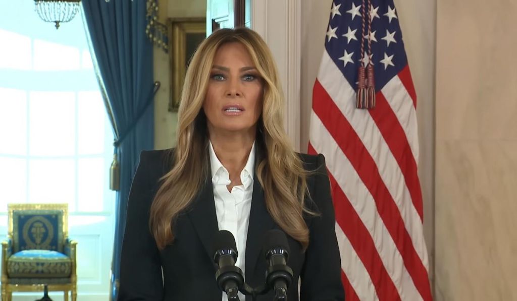 Феномен «зникнення» Меланії Трамп: психологи розкрили хитру стратегію Першої леді