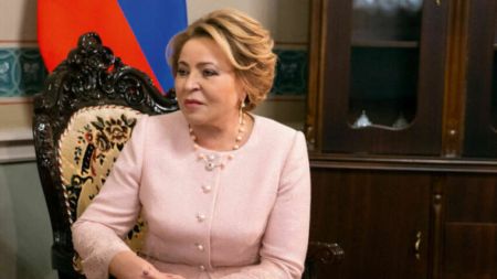 Матвієнко відкинула ідею викрасти Зеленського: «ми поважна країна»
