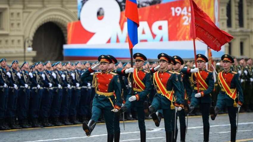 Парад 9 травня в Москві можуть скасувати: Кремль боїться ударів по столиці