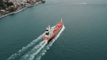 Нафта / © pexels.com