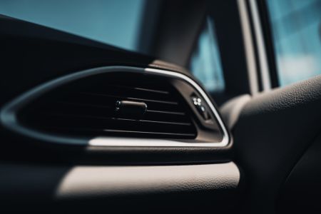 Автомобіль / © unsplash.com