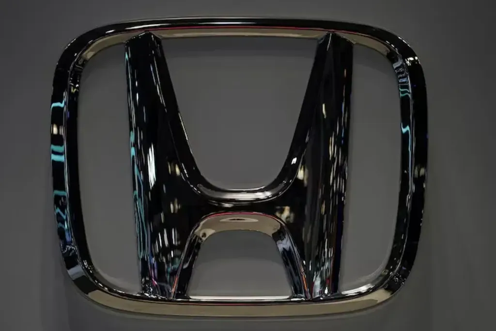 Honda вперше за майже 70 років отримала операційний збиток