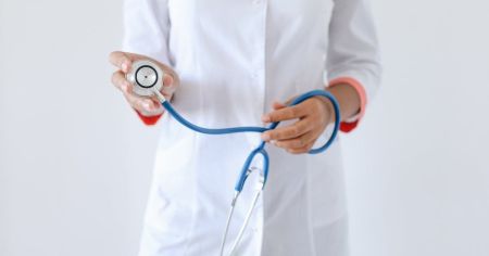 Виплату 2000 гривень можуть анулювати: що потрібно зробити вже зараз МОЗ / Фото з відкритих джерел