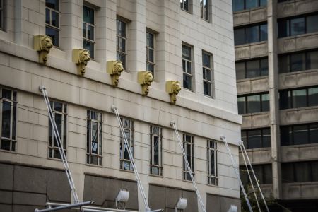 Названо найстійкіші будинки під час обстрілів: де найкраще ховатися від атак Повітряна тривога / © unsplash.com