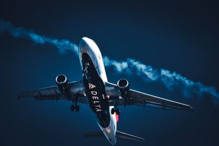 Літак / © unsplash.com