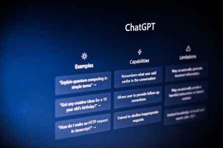 OpenAI відкрила пам’ять ChatGPT для всіх: що тепер вміє безкоштовна версія ChatGPT / © unsplash.com