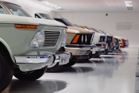 Автомобілі / © unsplash.com