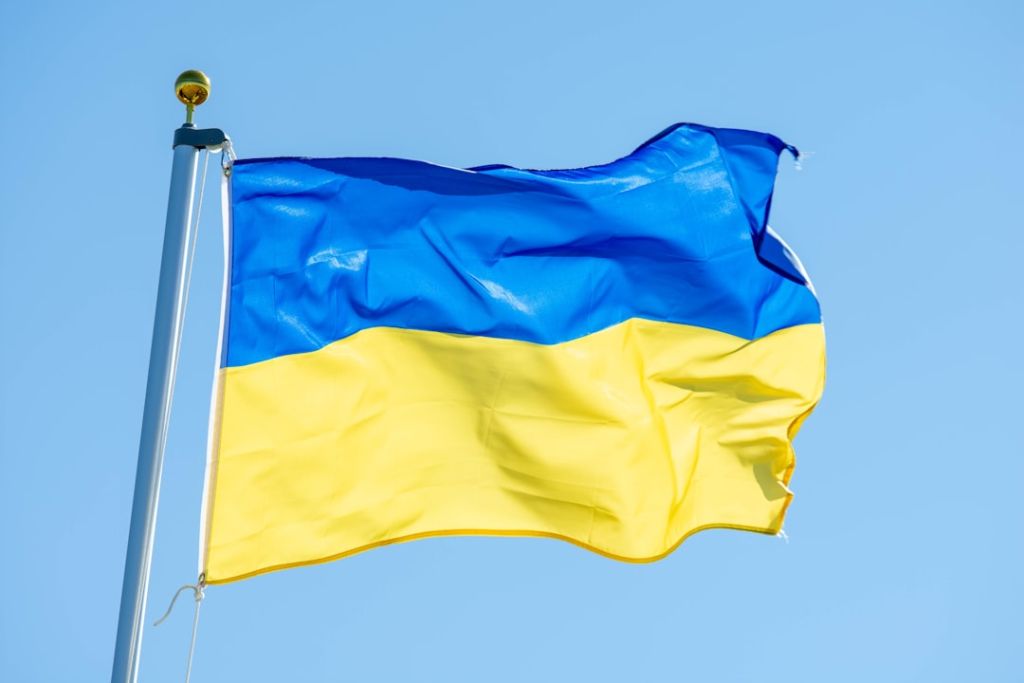 Виплати до Дня Незалежності призначать автоматично: кому не доведеться йти до ПФУ День Незалежності України / © unsplash.com