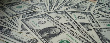 Українцям підсовують фальшиві гроші: які купюри найнебезпечніші Долар США / © pixabay.com