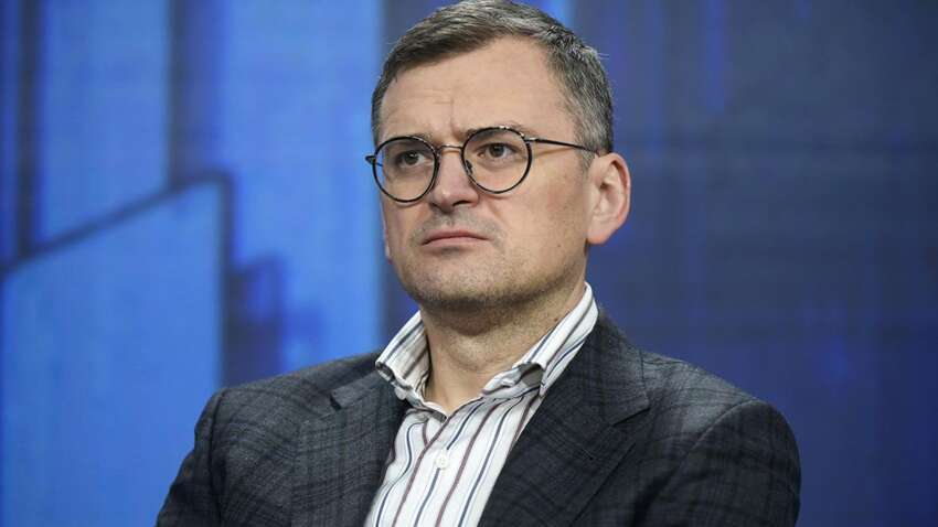 Кулеба назвав “казками для бідних” повернення територій дипломатією: що він пропонує