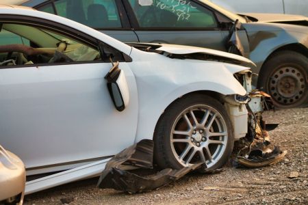 Водіям продають авто зі скрученим пробігом після ДТП: про яку схему попереджають експерти ДТП / © unsplash.com
