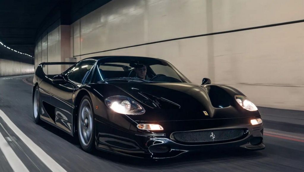 Рідкісний Ferrari F50 виставили на продаж за 8 мільйонів доларів: чим особливий цей суперкар Ferrari F50 / Фото з відкритих джерел