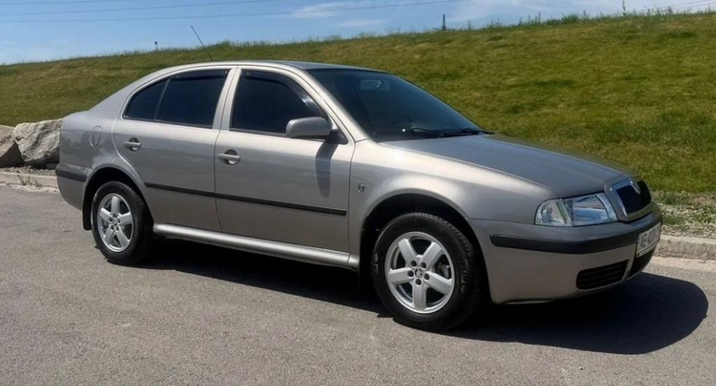Skoda Octavia / Фото з відкритих джерел