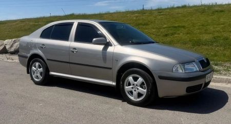 Skoda Octavia / Фото з відкритих джерел