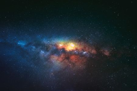 Вчені знайшли третю галактику без темної матерії: чому відкриття стривожило астрономів Темна матерія / © unsplash.com