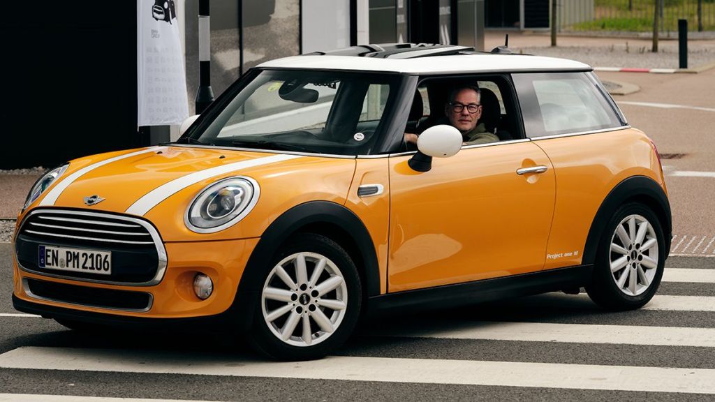 MINI Cooper / Фото з відкритих джерел
