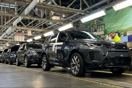 Хакери паралізували Jaguar на п’ять тижнів: слід вивів на Росію Хакери / Фото з відкритих джерел