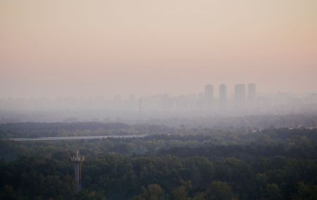 Київ накрив густий дим: у мережі повідомляють про масштабні пожежі біля Прип’яті Київ / Фото з відкритих джерел