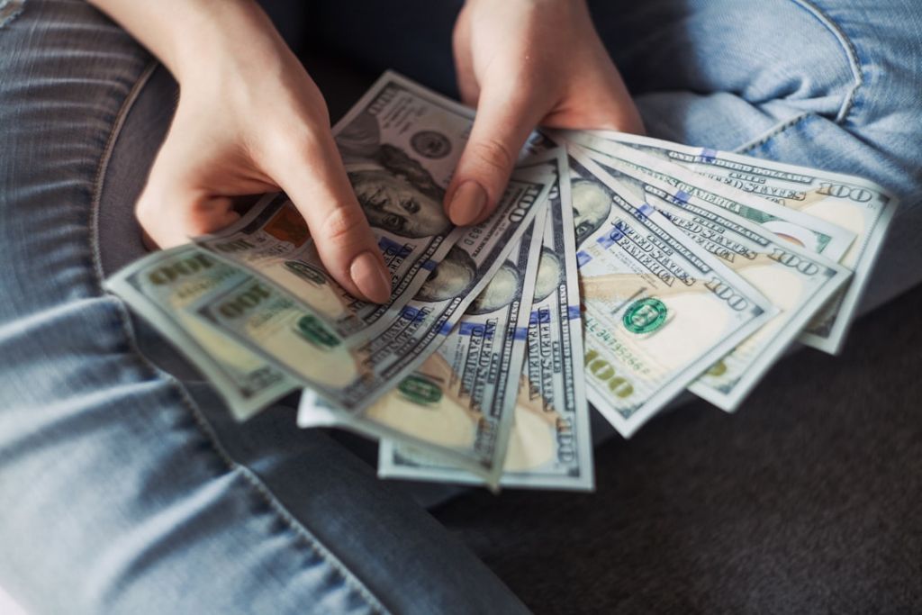 Зарплати / © unsplash.com