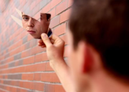 Вчені пояснили, чому думка “я невдаха” руйнують майбутнє: що показало дослідження Психологія / © pexels.com