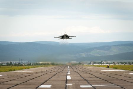 Російські винищувачі сідають із парашутом: чому США давно відмовилися від цього Винищувачі / Фото з відкритих джерел
