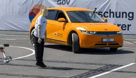 Німецькі дослідники назвали головні причини аварій електромобілів Фото з відкритих джерел