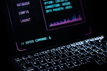 Видаліть негайно: це розширення для популярного ШІ насправді стежить за вами Шахраї / © pexels.com