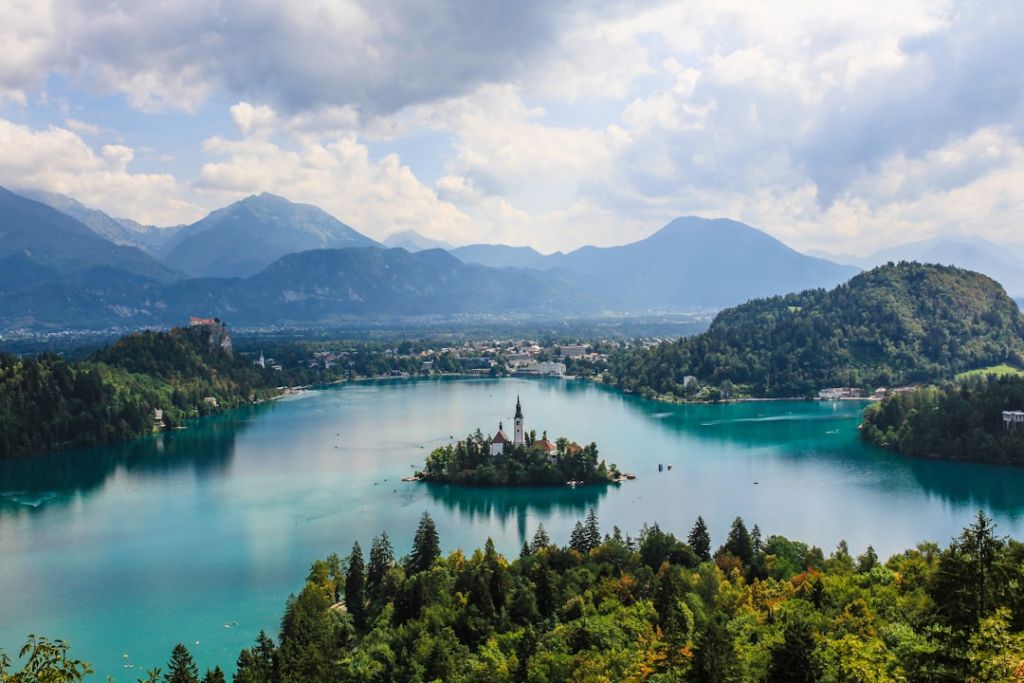 Озера / © unsplash.com