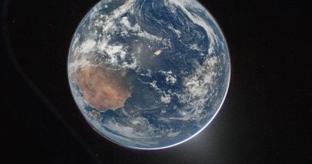 Вчені зафіксували несподівану зміну в ядрі Землі: що відбувається під Тихим океаном Земля / Фото з відкритих джерел