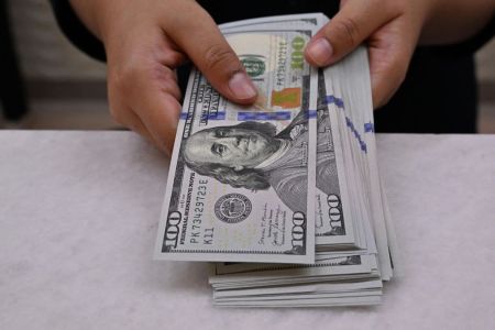 Українцям пояснили, які долари не приймуть в обмінниках у 2026 році Долар / Фото з відкритих джерел
