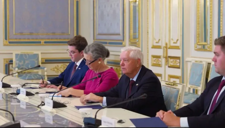Ліндсі Грем / Фото з відкритих джерел
