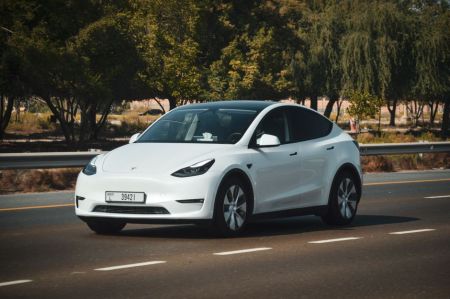 Tesla Model Y / © pexels.com