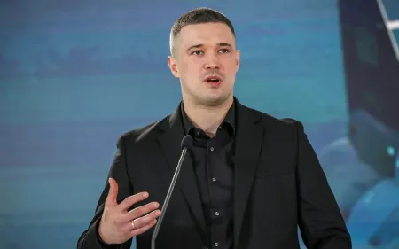 «Де ваші яйця?»: Федоров емоційно звернувся до депутатів через проблеми в армії Михайло Федоров / Фото з відкритих джерел