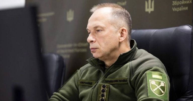 «Ми відстояли Київ»: Сирський відповів на звинувачення Федорова Олександр Сирський / Фото з відкритих джерел