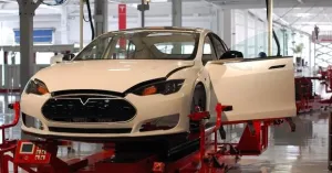 Tesla знесла свою найстарішу фабрику за 46 днів: що буде на її місці тепер Tesla / Фото з відкритих джерел