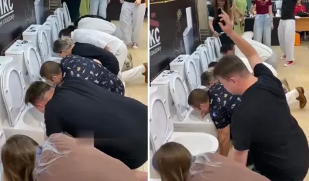 У Росії вигадали дивний конкурс: учасники пили з унітазів і годинами сиділи заради грошей Росія / Фото з відкритих джерел
