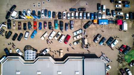 Автомобілі / © pexels.com